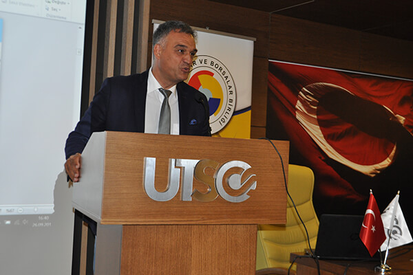 Metro Toptancı Market Türkiye Meyve Sebze Kategori Müdürü Birol Uluşan