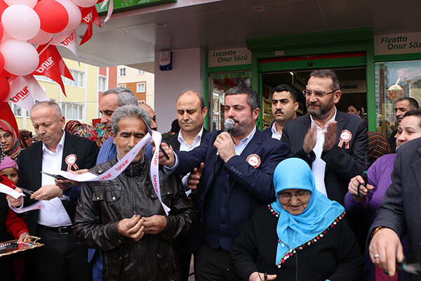 Özen Perakende Grup Başkanı Cemal Özen