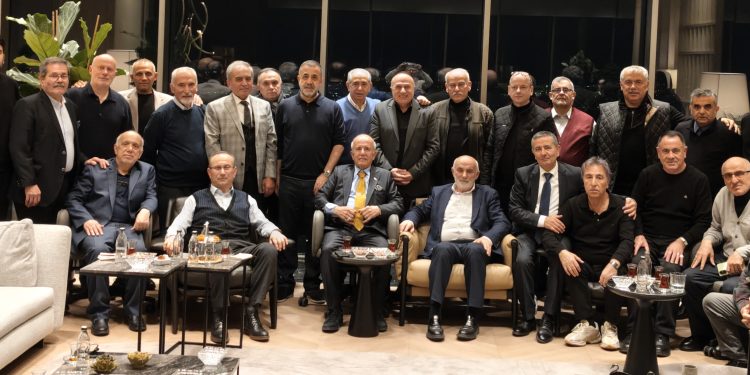 Kiler ailesinden İsmar üyesi dostlarına anlamlı iftar yemeği